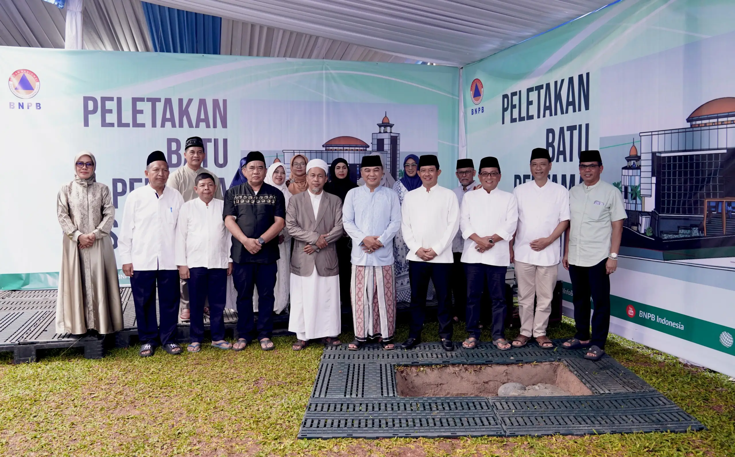 BNPB Rayakan Idul Adha Sekaligus Peletakan Batu Pertama Pembangunan Masjid